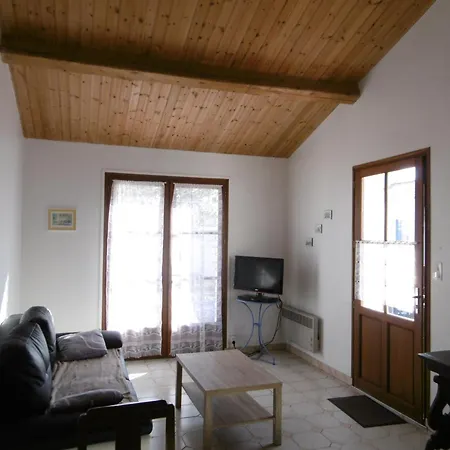 à Pour 4 Personnes - Fr-1-823-146 * L'Epine (Vendee)